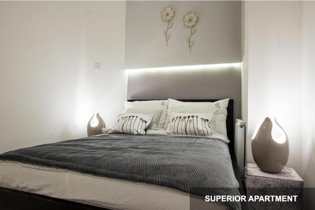 Bpr Agathe Elegant Suite With Parliament View Budapest Luaran gambar
